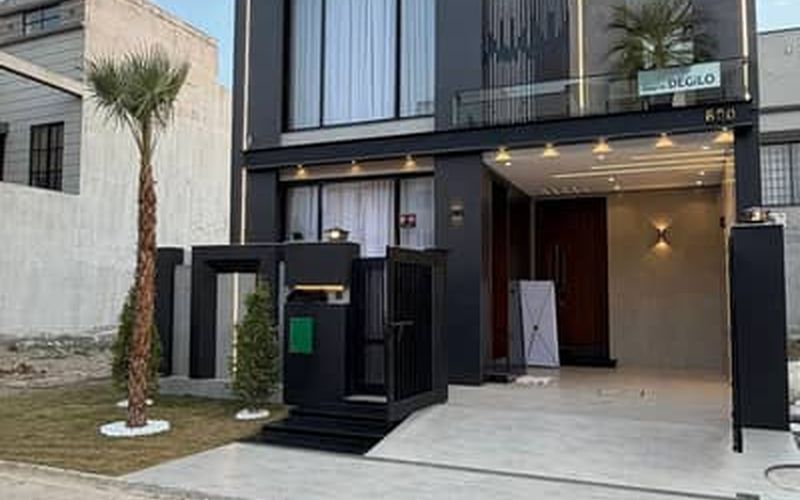Bahria Lahore house for sale - Safari Villas gallery view