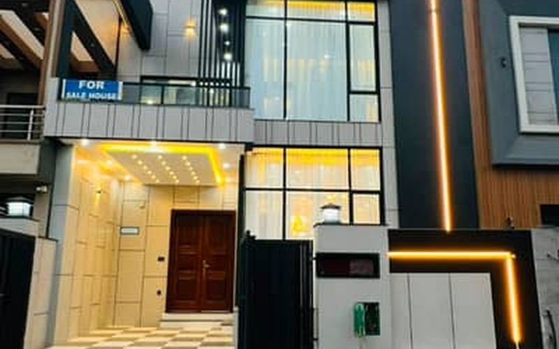 Bahria Lahore house for sale - Sector E gallery view