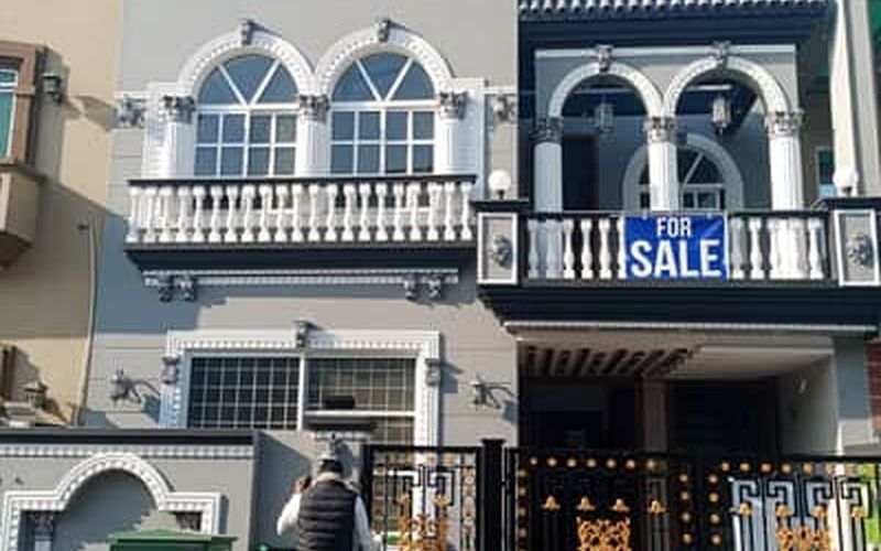 Bahria Lahore house for sale - Sector E gallery view
