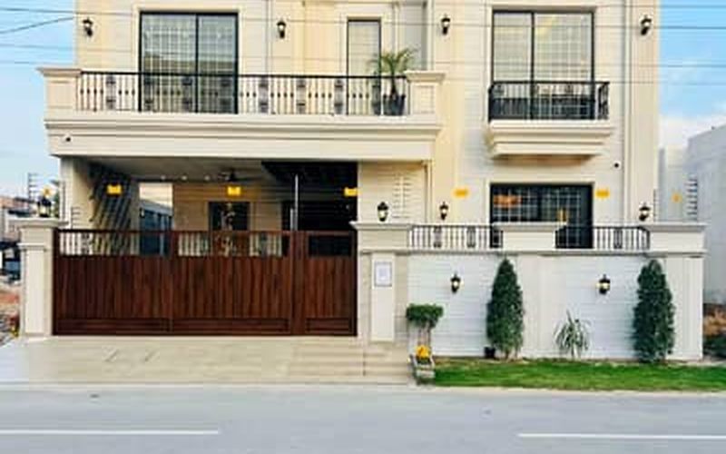Bahria Lahore house for sale - Jinnah Block gallery view