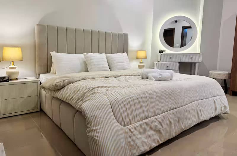 Apartment For Rent in Bahria Town Lahore, 2 Bed Furnished Apartment, Rafi Block