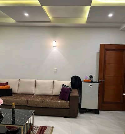 Apartments on Easy Installments in Bahria Town Lahore - Flat – Sector C Compact, studio, Sector C - INS-11