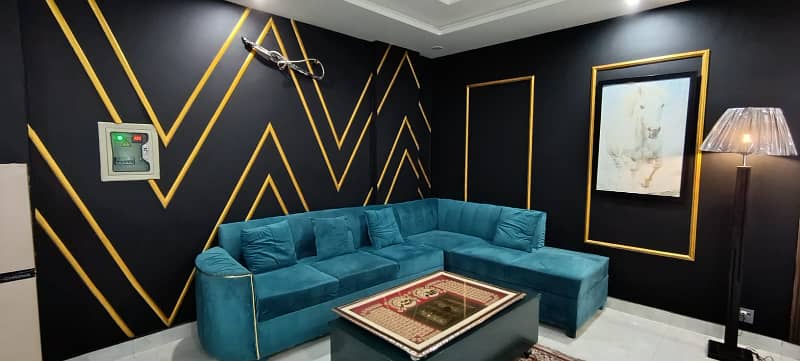 House For Rent in Bahria Town Lahore, 5 Marla Family-Friendly House