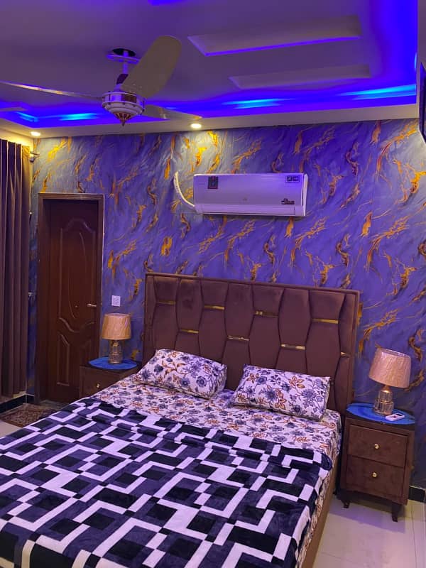 House For Rent in Bahria Town Lahore, 5 Marla Luxury House Sector D/E