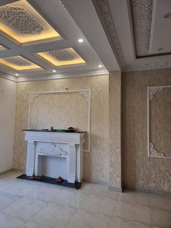10 Marla Jasmine Block Urgent, gallery view