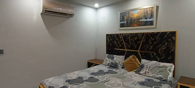 10 Marla Like New House, gallery view