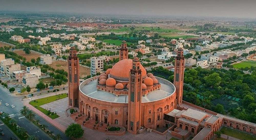 Explore Bahria Town, Lahore.