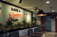 International and local food chains (McDonald’s, Pizza Hut, Gloria Jeans, etc.) in Bahria Lahore